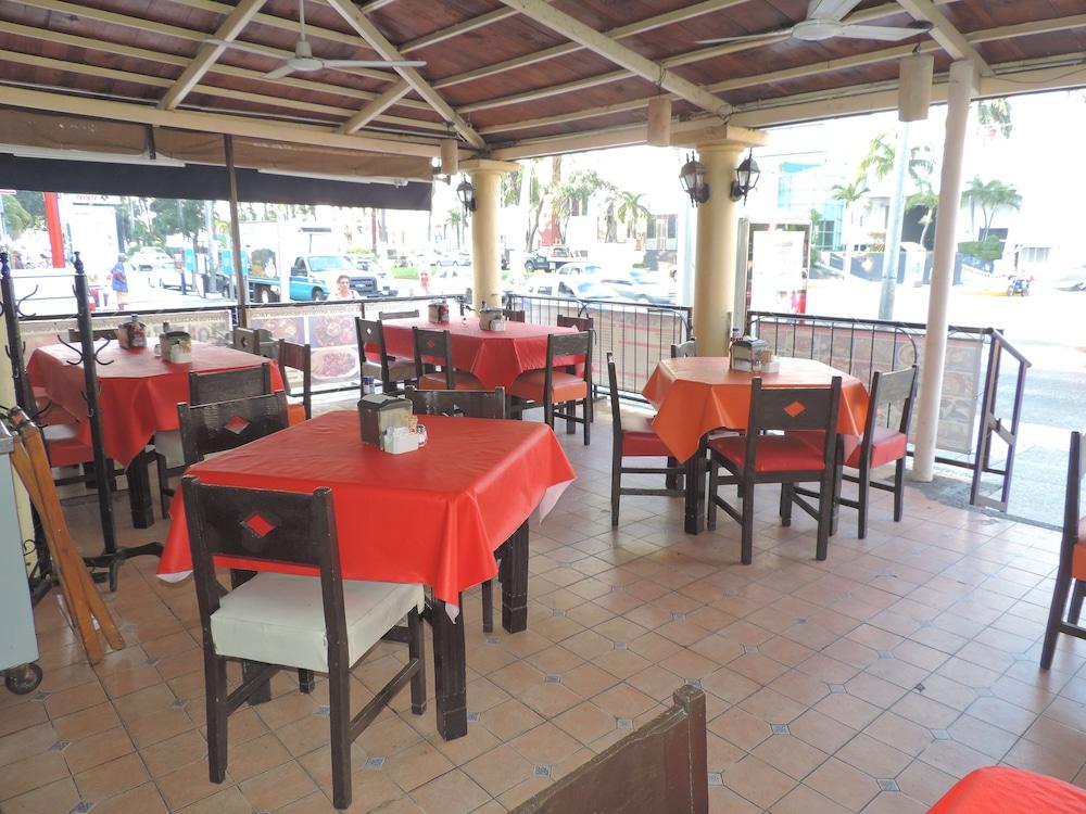 Hotel Hacienda Maria Eugenia Acapulco Extérieur photo