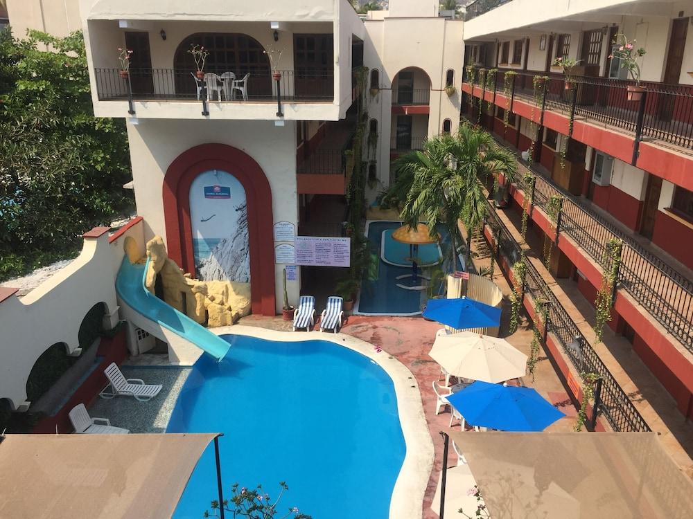Hotel Hacienda Maria Eugenia Acapulco Extérieur photo