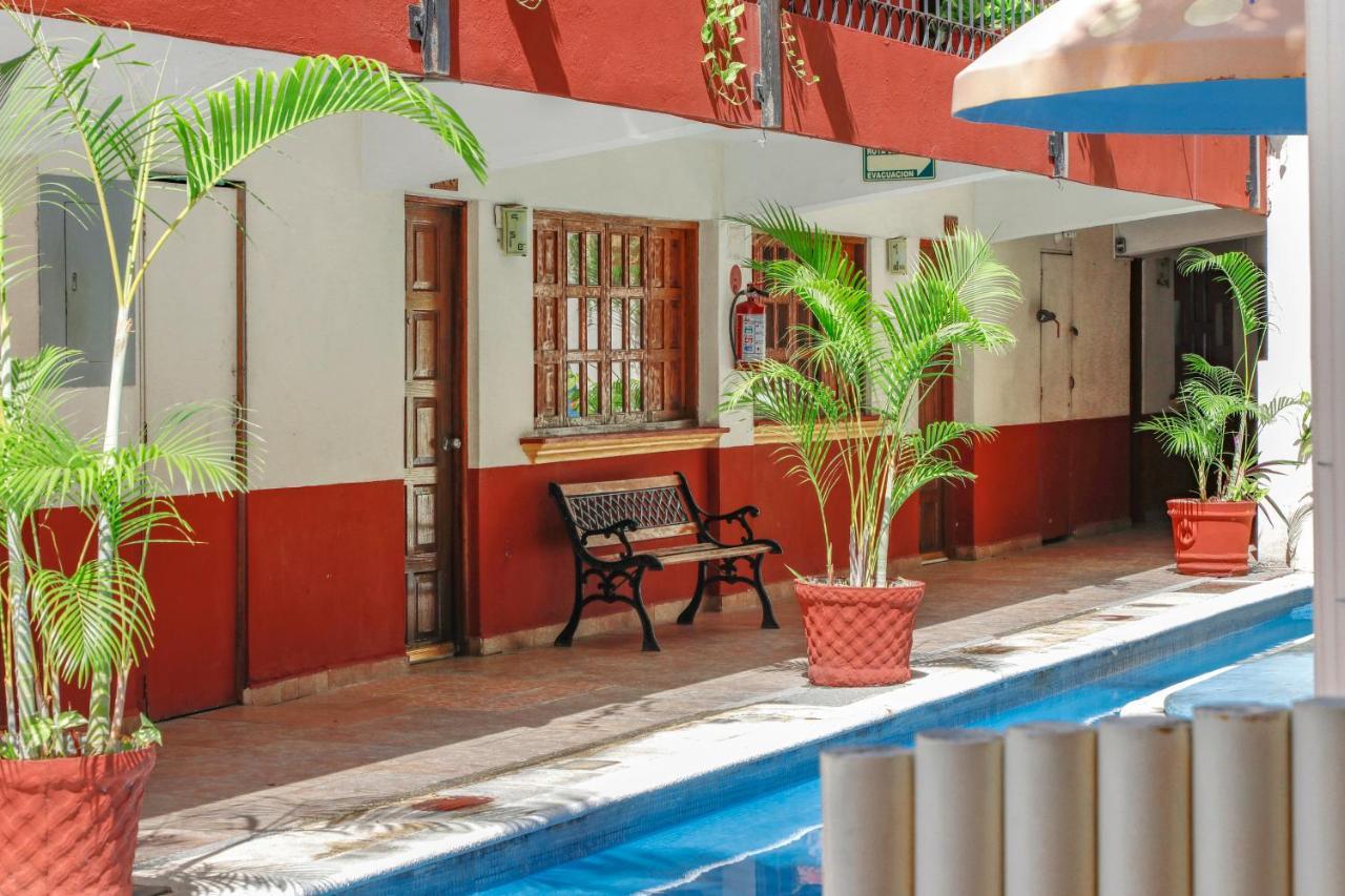 Hotel Hacienda Maria Eugenia Acapulco Extérieur photo