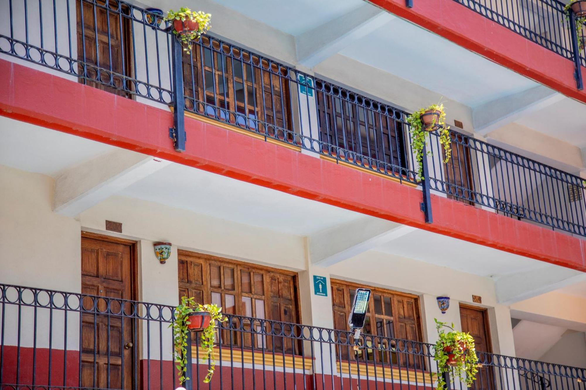 Hotel Hacienda Maria Eugenia Acapulco Extérieur photo